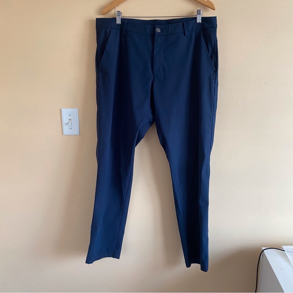 Lululemon Commission Pant Men 36 Classic *Warpstreme 32" True Navy Golf FLAW - Picture 2 of 13